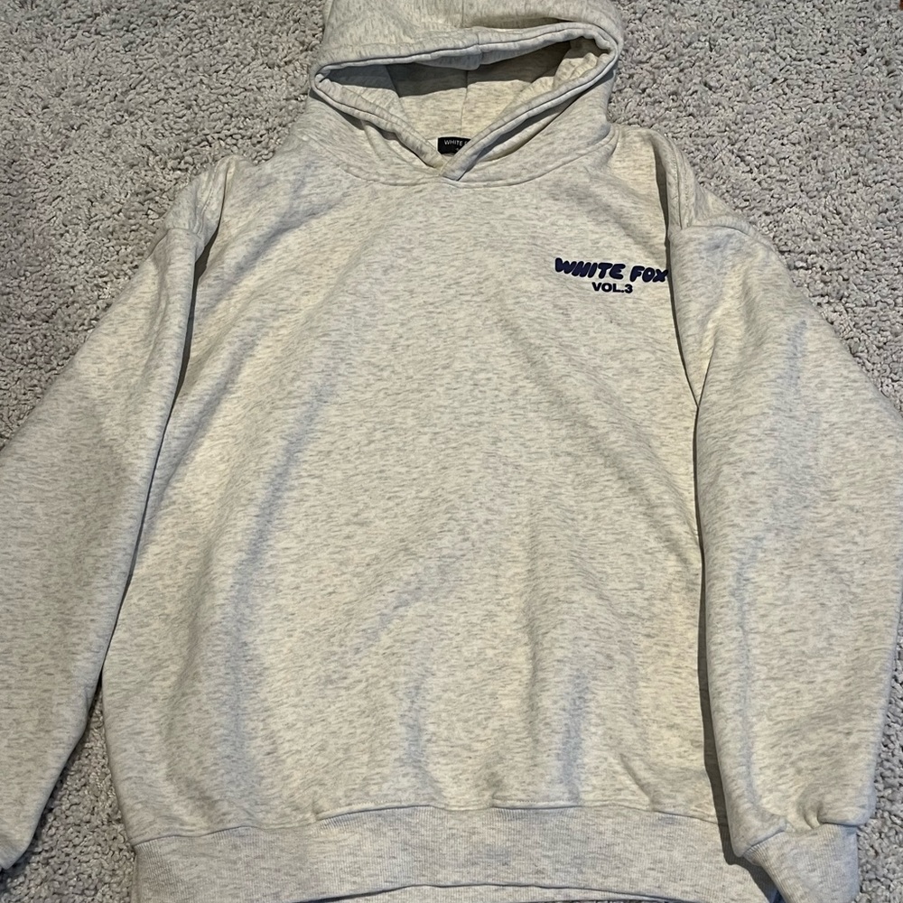 Never worn!! New White Fox Hoodie Mineral Grey